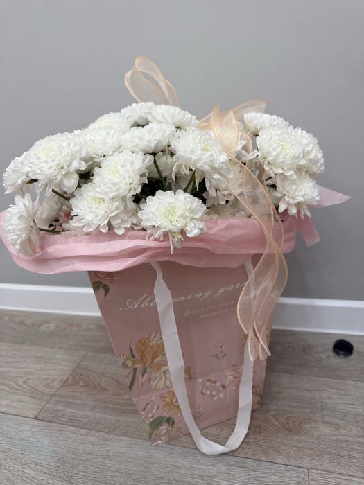 Коасивый букет продам