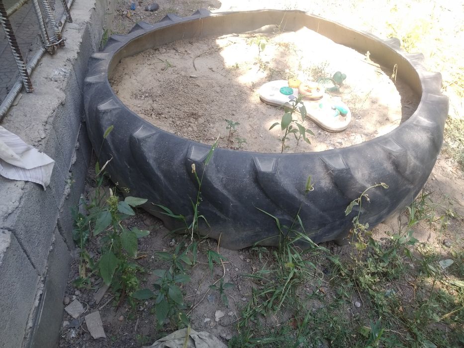 Детскую площадку