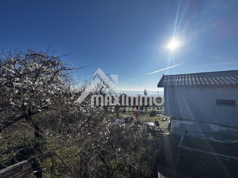 Парцел в Варна, област-с.Доброглед площ 680 цена 39000