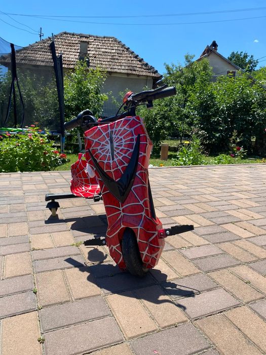 Cart electric pentru copii