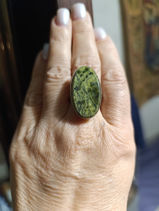 Серьги и кольцо. Мельхиор. Змеевик