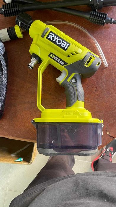 Pistol spalare cu înaltă presiune RYOBI RY18PW22A 18V One+ 22 bar (fără baterie)