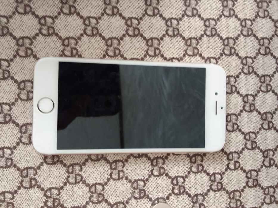 Iphone 6 gold 64 gb81%yomkust