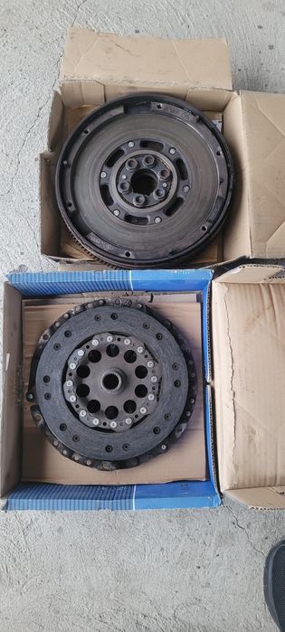Kit ambreiaj passat b5 AJM AUY