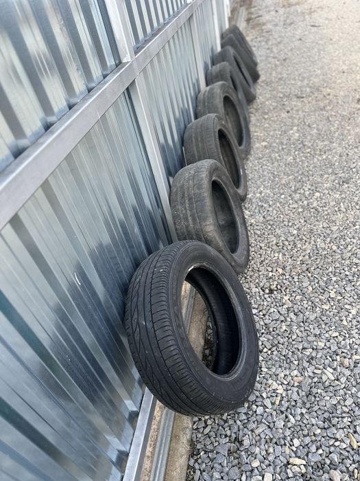 Cauciucuri de vara 205x55x16 si unu 205x60x16