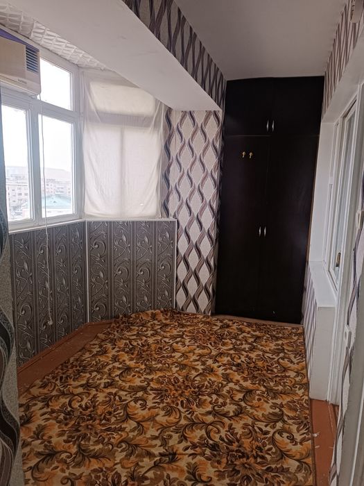 Продаётся 1 комнатная квартира в 12мк 50 дом кв ХХ с ремонтом