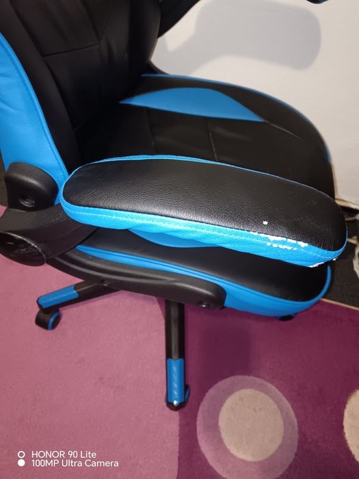 Vând scaun gamig gamers' choice pt copii