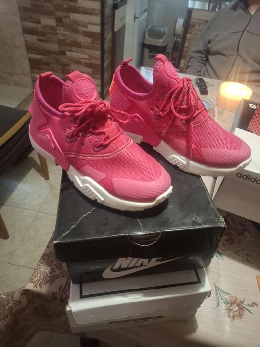 Дамски обувки Adidas