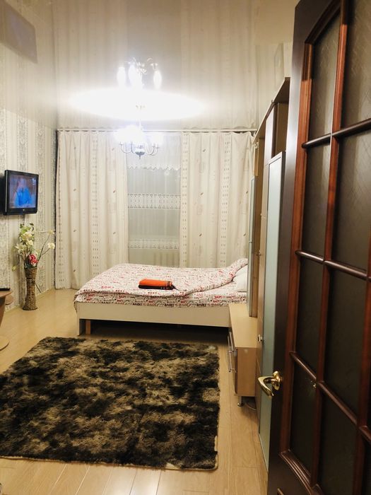 1 комн. посуточно Респулики Сейфуллина