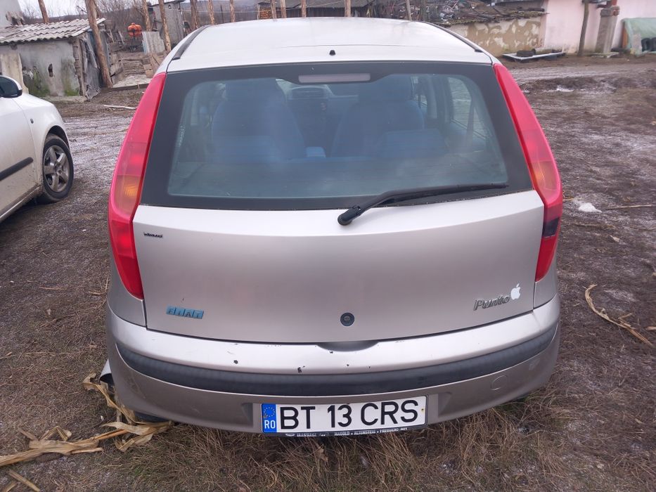 Vând Fiat Punto-masina de câmp