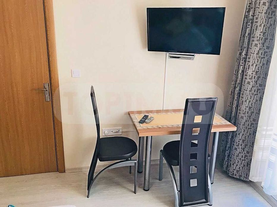 Едностаен апартамент под наем в центъра на Варна