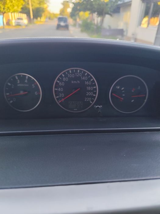 Nissan X trail T30