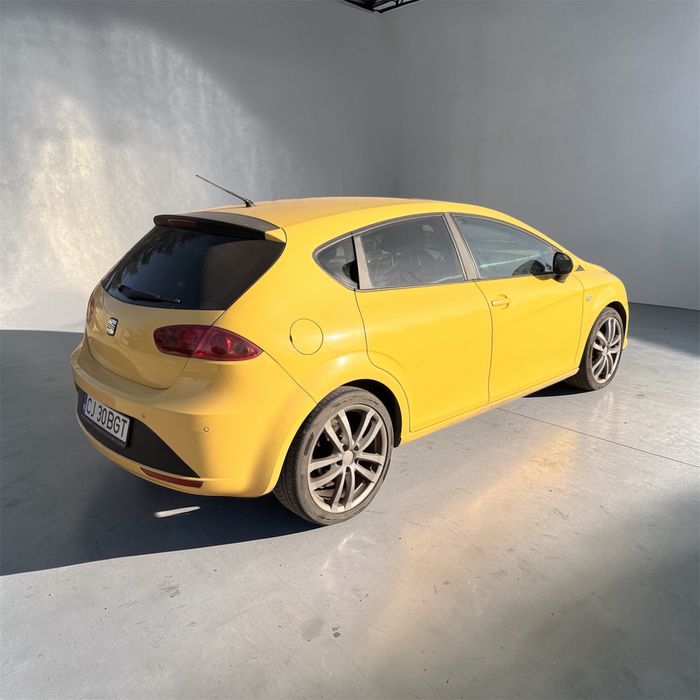 SEAT LEON 1.6 TDI  FR  Masina Personala CONSUM MIC