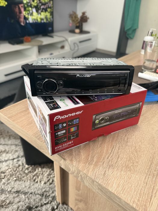 Радио за кола pioneer