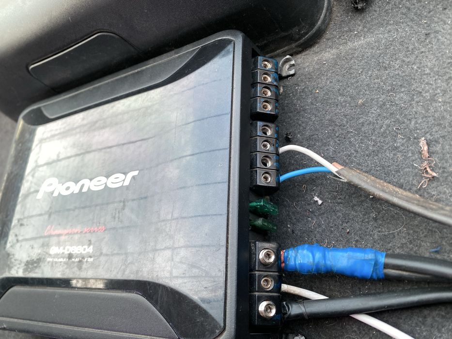 Усилител Апаратура камплект