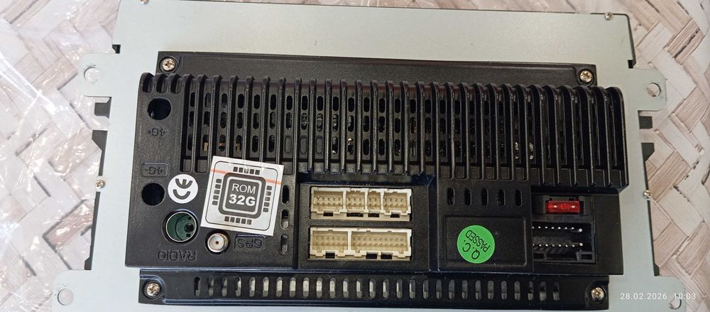 Навигация за VW touran