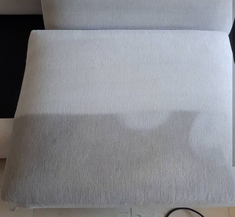 Актив Клийн - пране на мека мебел, почистване на бани и електроуреди.