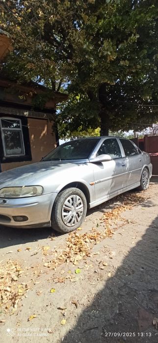 Vând Opel Vectra, 2001 motor 1.8 benzina si Gpl