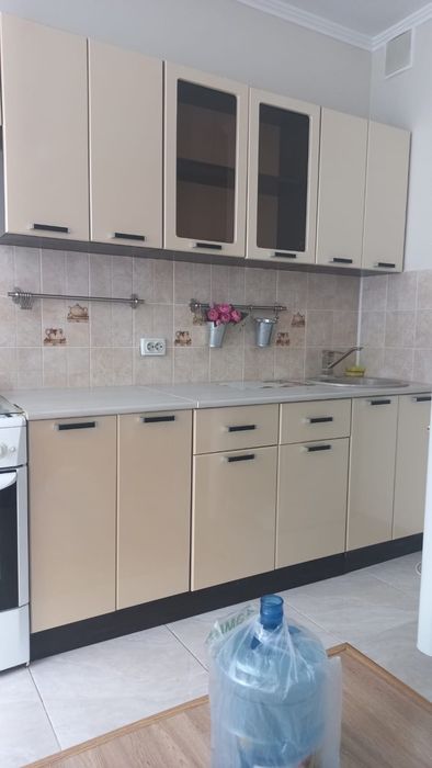 Продается кухонный гарнитур