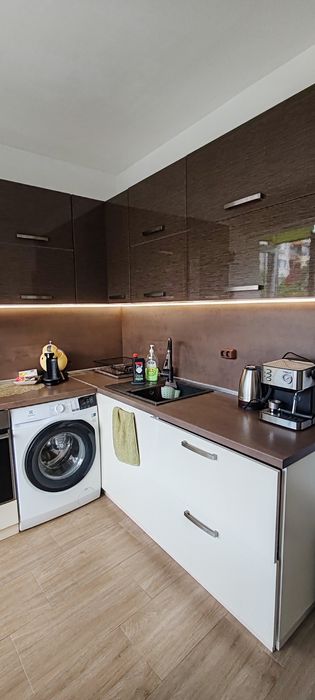 Дава се под наем Тристаен апартамент в София, Оборище - 90 кв.м за 698.19 € - Снимка #7