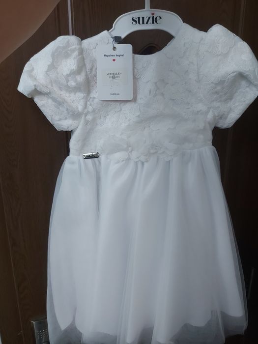 Rochiță alba, nouă,  cu eticheta, Suzie