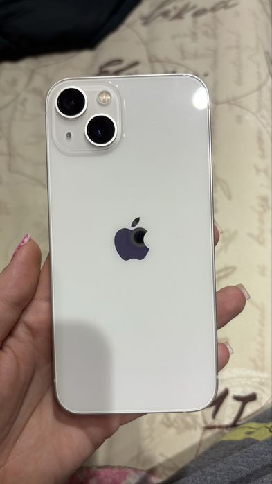 Продам Айфон 13 128 гб