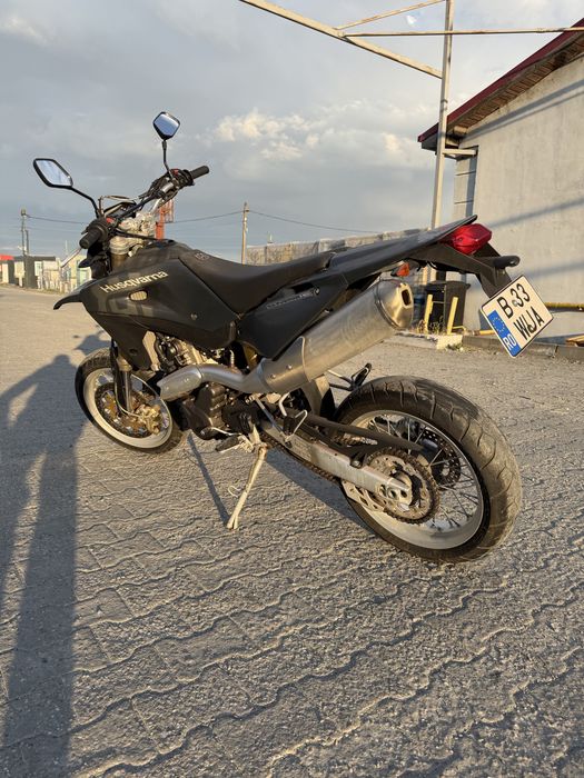 Husqvarna Sm610ie 2007 - 6000 km (Schimb)