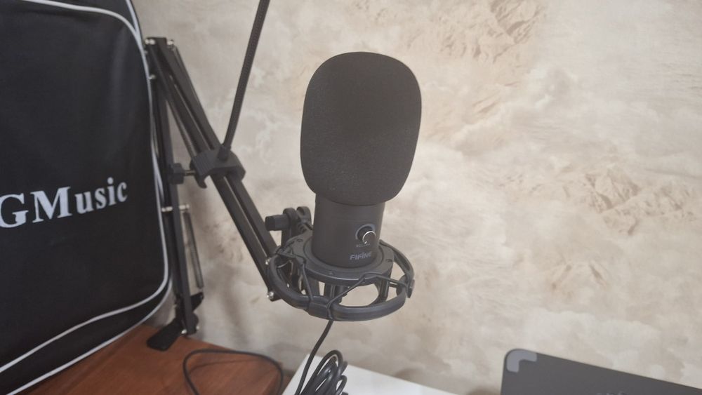 Микрофон конденсаторный