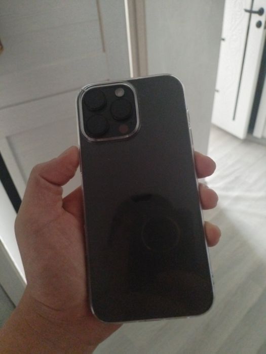 iPhone 16 Pro Max 256 ГБ — идеал, 100% батарея