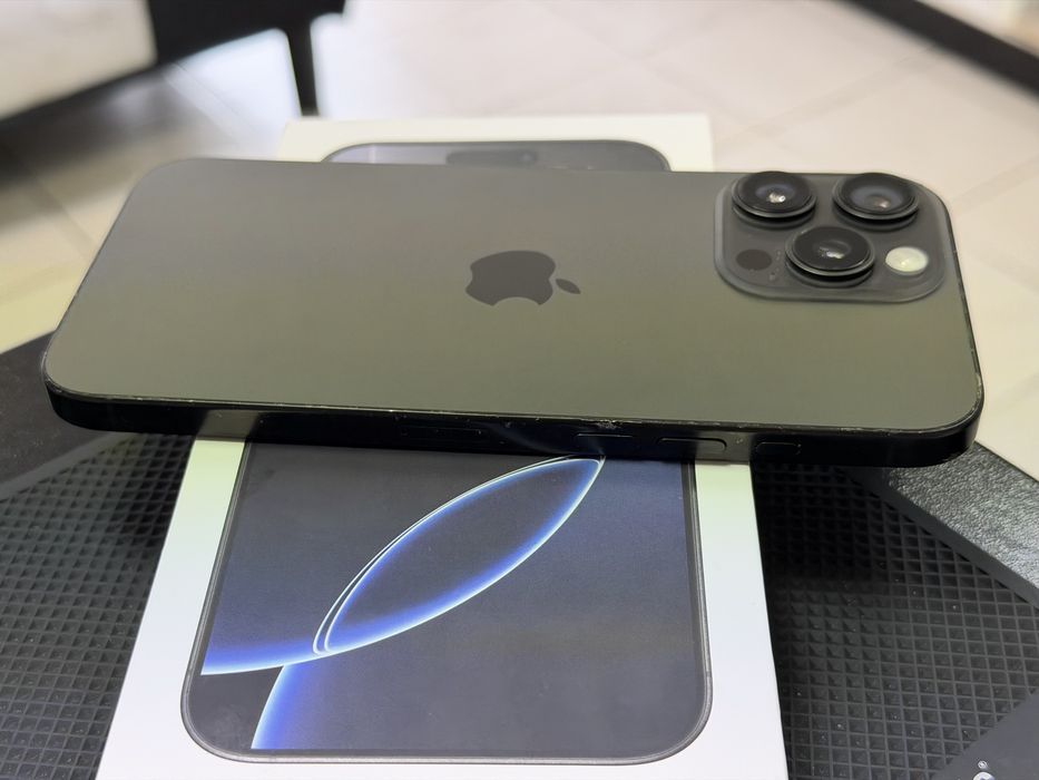 Apple iPhone 16 Pro Max,Black Titanium,256GB *6м Гаранция*