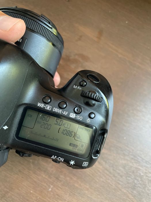 Canon Mark 4 5D срочно сотлади