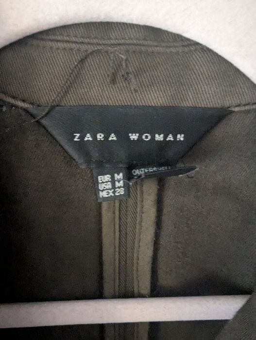 Trenci în stil parizian Zara