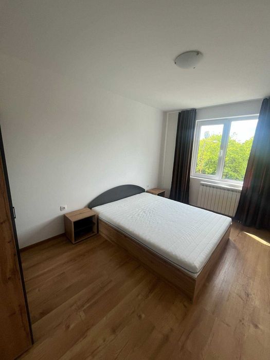 Дава се под наем Четиристаен апартамент в София, Витоша - 120 кв.м за 765 € - Снимка #3