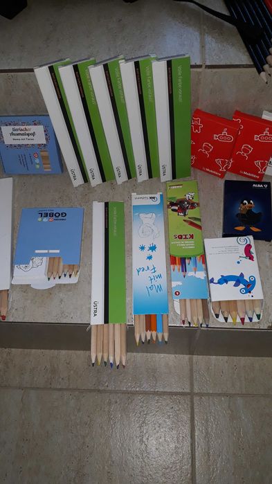 Rechizite pentru copii si obiecte de birotica ,noi.