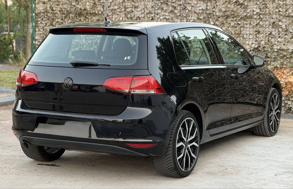 VOLKSWAGEN Golf 2015 — imagine 4