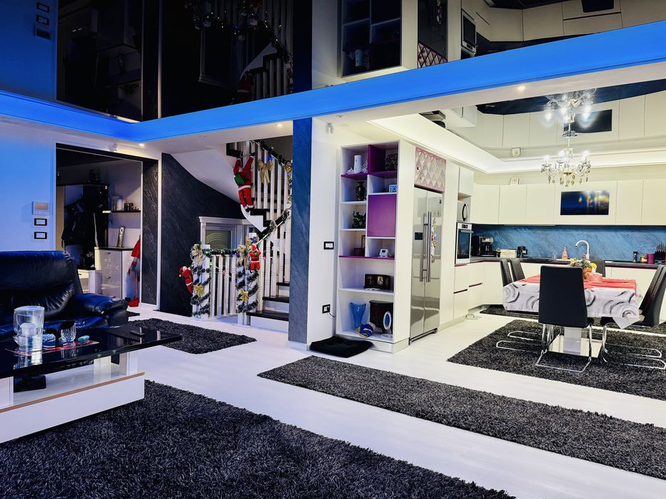 Urgent !Pretul de350mii fix !valabil pana pe 10 ianuarie   Variante !