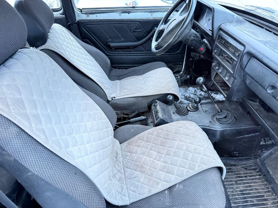 Продам ниву инжектор