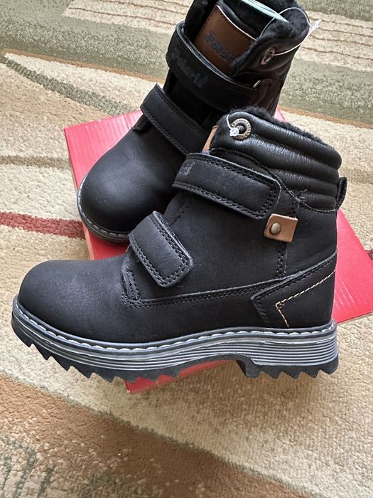 Детские ботинки, новые