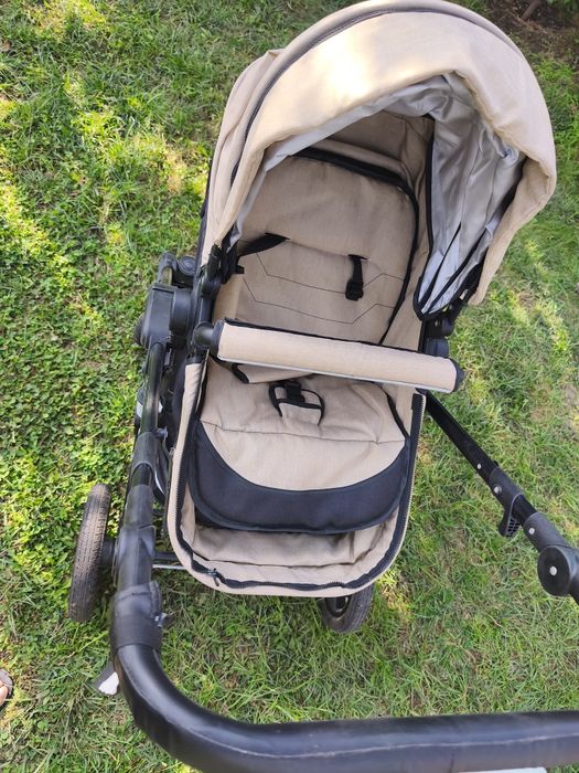 Carut copii!!! Foarte puțin folosit.Aprope nou.