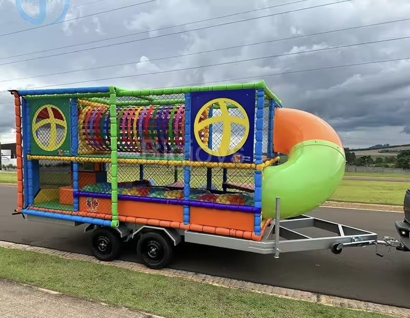 Loc de Joacă Mobil pe Remorcă- Afacere Profitabilă