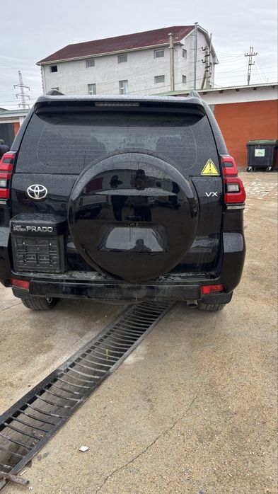 Багажник от  прадо 150 и 155 и 160 от машины 2020 г