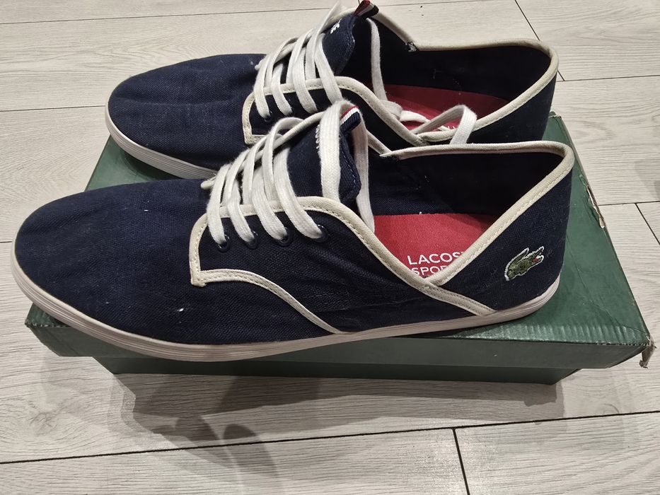 Tenisi Lacoste  secon hand nr 45 originali