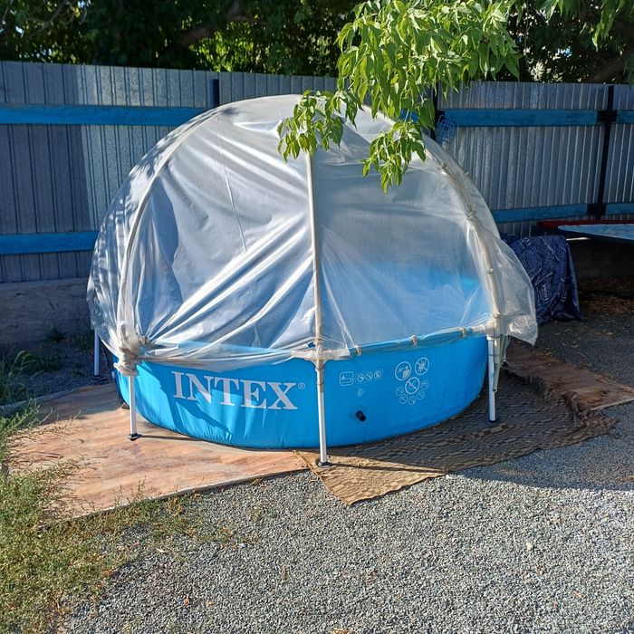 Продам бассейн б/у