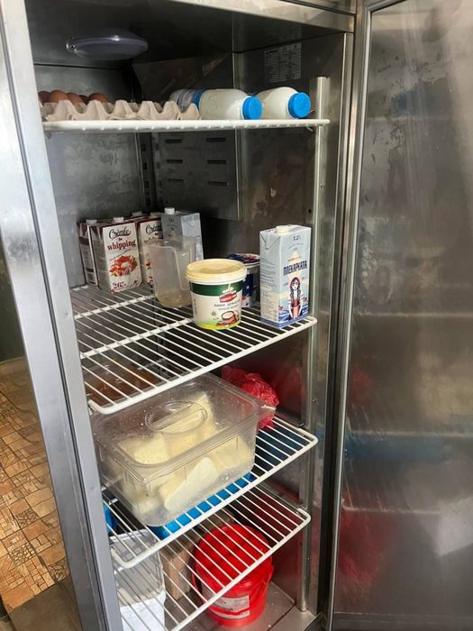 Професионален хладилник Alofrigo