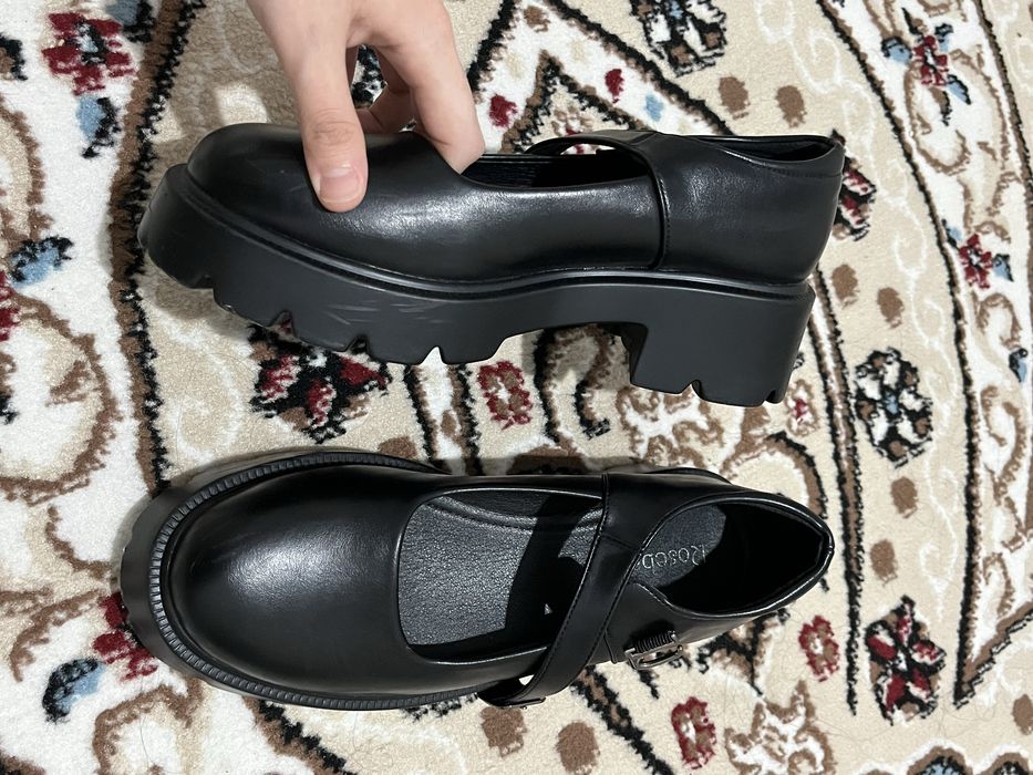 Обувь кроссовки, туфли, зимные кроссовки