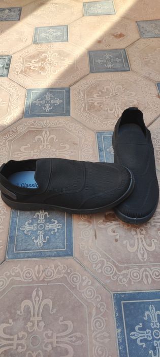 Летние кроссовки мужские.