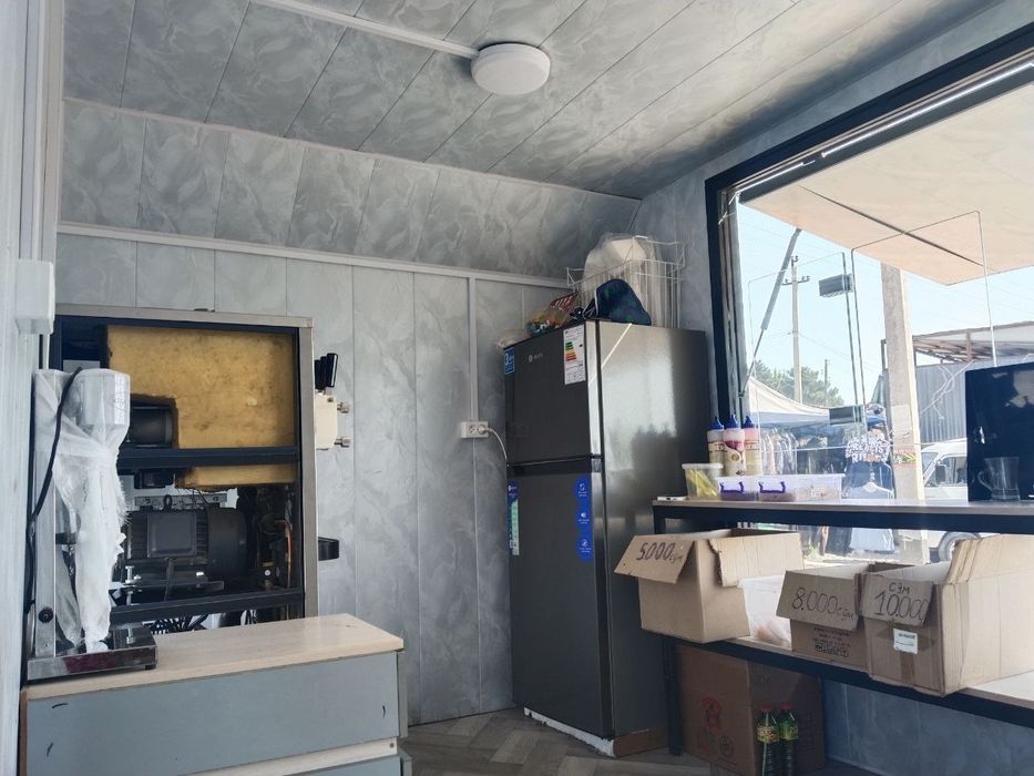 Ko'chma do'kon food trukt
