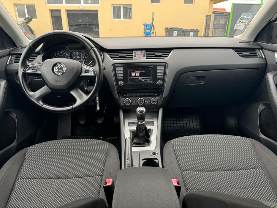 SKODA Octavia 2014 — imagine 5