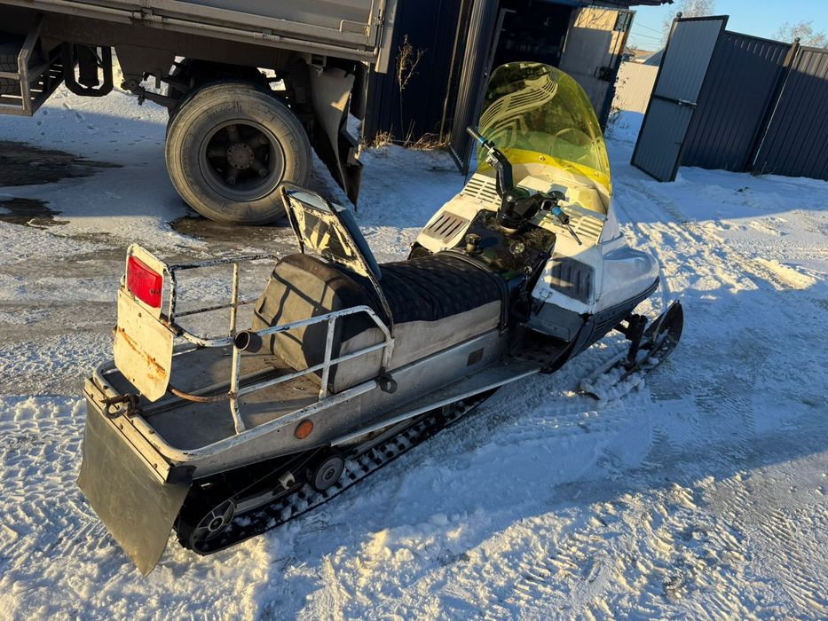 Продам два снегохода