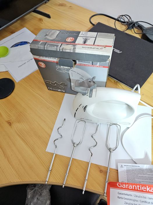 Aparat de cafea+Mixer bucatarie